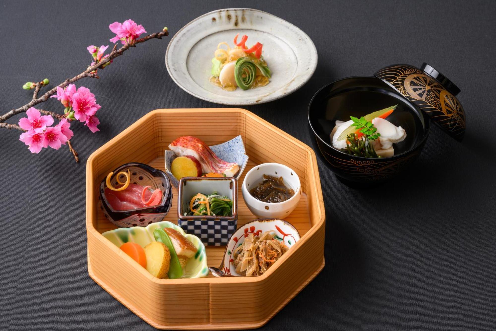 Hotel Monterey Okinawa Spa & Resort Onna Dış mekan fotoğraf Shōkadō bentō