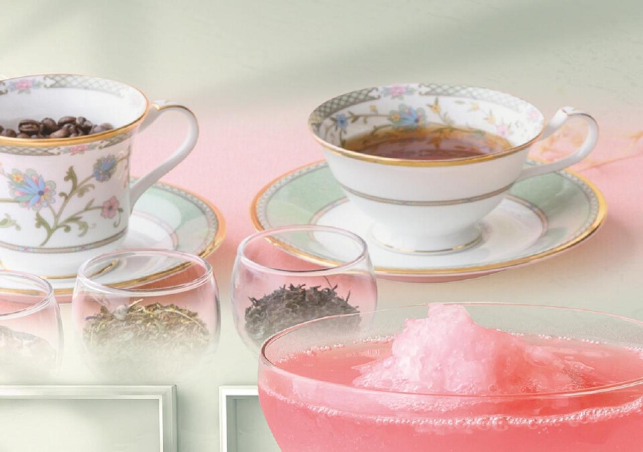 Hotel Monterey Okinawa Spa & Resort Onna Dış mekan fotoğraf Teacup and saucer